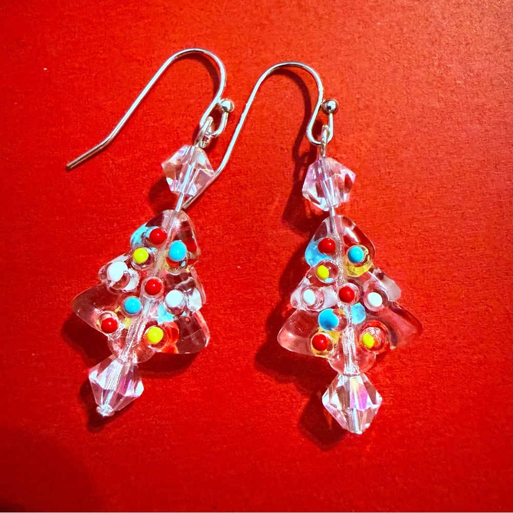 Artisan Lampeork Glass Clear Christmas Tree with Multicolored Lights & Swarovski